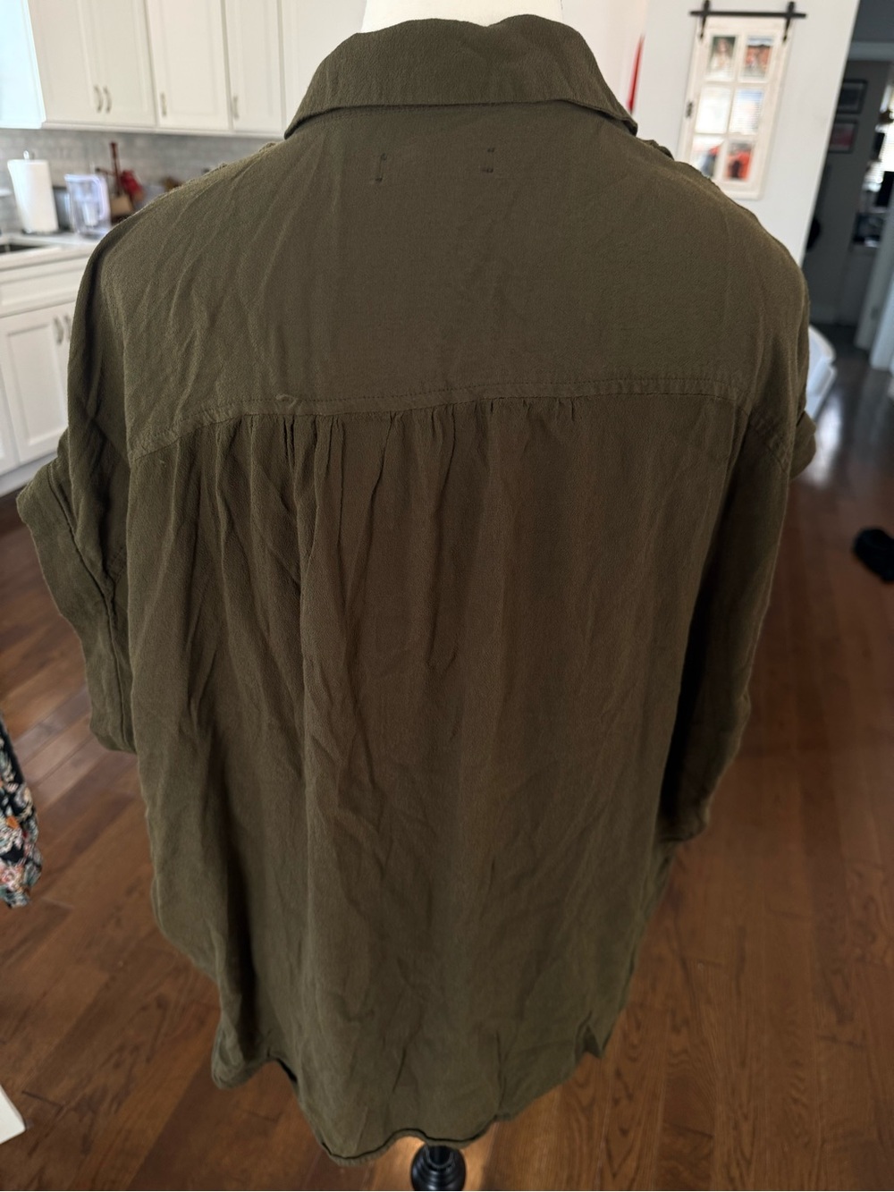 Madewell Olive Green 💯 Viscose Short-Sleeve Button-Down Shirt Size Large - Picture 7 of 10